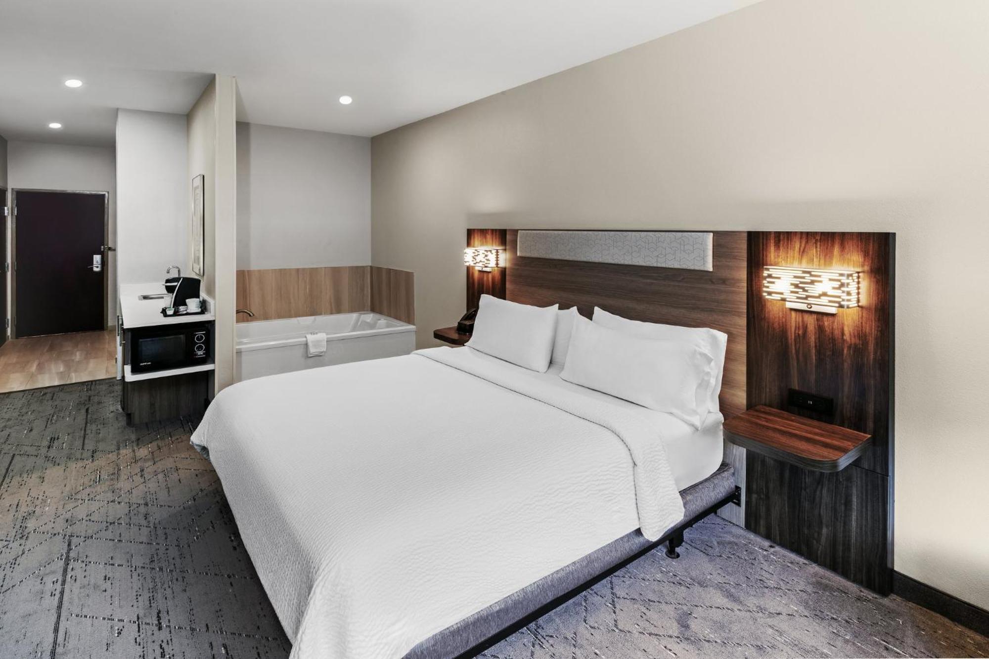 Holiday Inn Express Hotel & Suites Henderson - Traffic Star By Ihg Exteriör bild